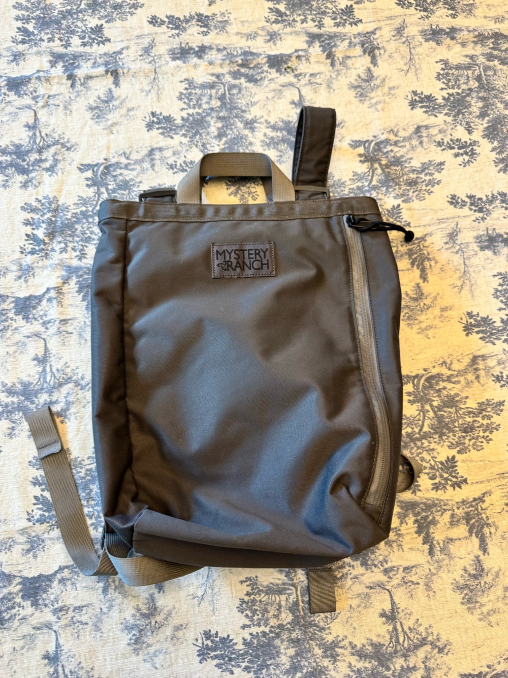 MYSTERY RANCH  Roll-Top Everyday Backpack
